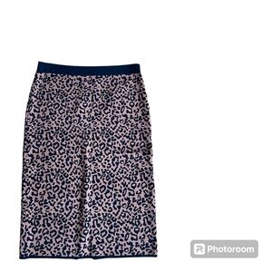 ◾️NEW YORK & COMPANY: Women’s size XL, Eva Mendes cheetah print pencil skirt◾️